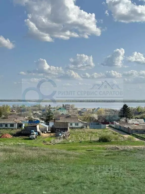 Участок в Саратовская область, Воскресенский район, Елшанское ... - Фото 0