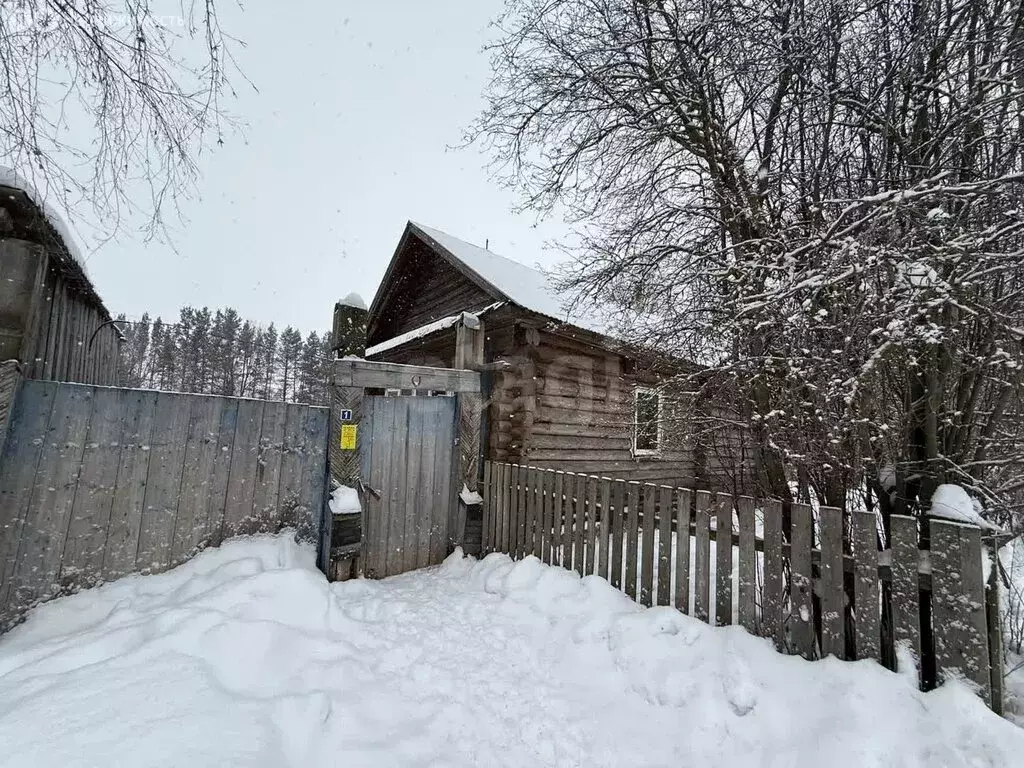 Дом в Алнашский район, деревня Верхние Алнаши, улица Кедрова (47 м) - Фото 1