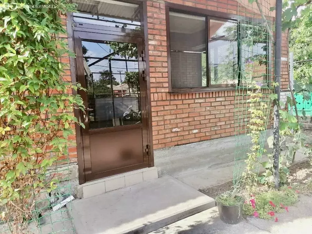 Дом в слобода Родионово-Несветайская, Ростовская улица, 7 (96 м) - Фото 1