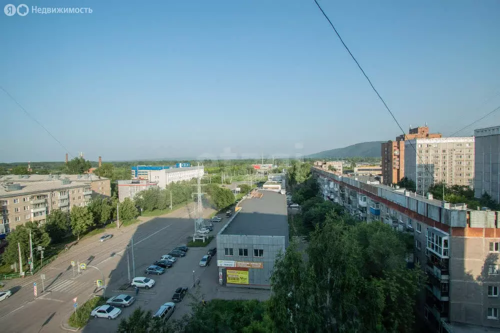 3-комнатная квартира: Новокузнецк, Октябрьский проспект, 60 (52.4 м) - Фото 1