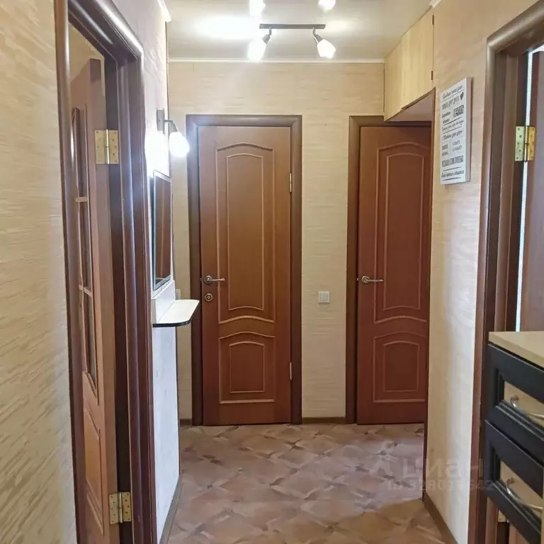 3-к кв. Брянская область, Брянск ул. Володарского, 5/1 (57.0 м) - Фото 1
