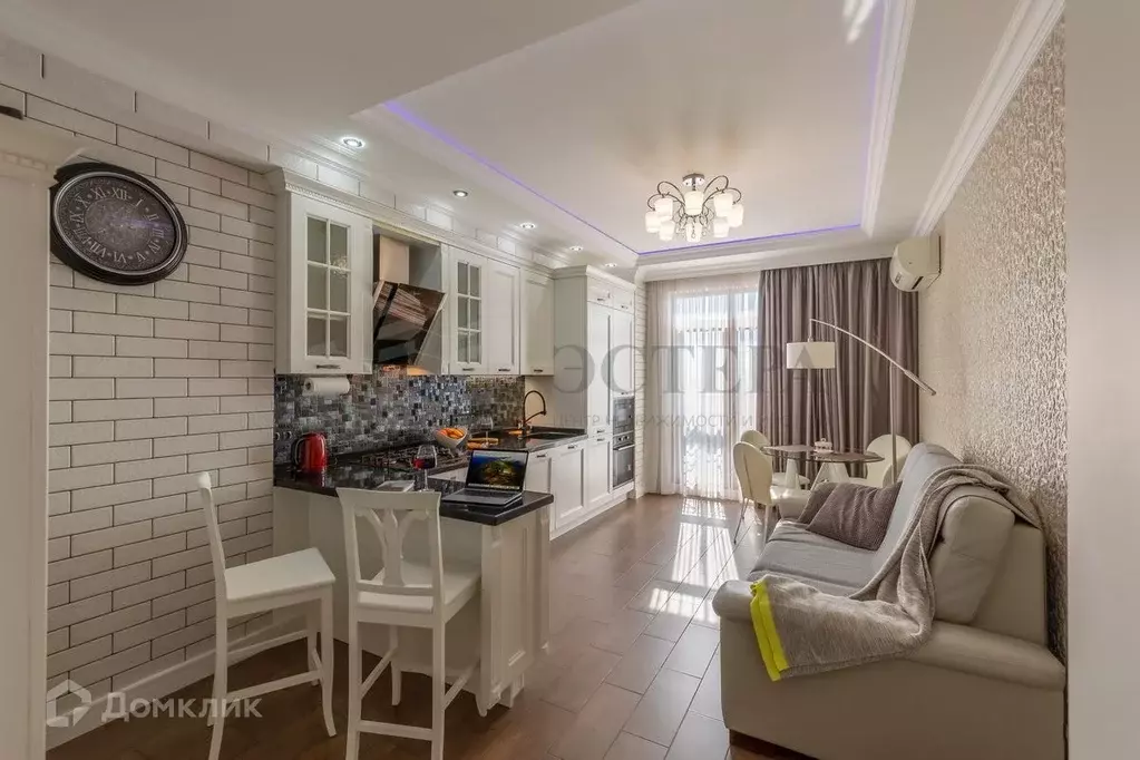 Продаётся 1-к квартира, 62.3 м - Фото 1