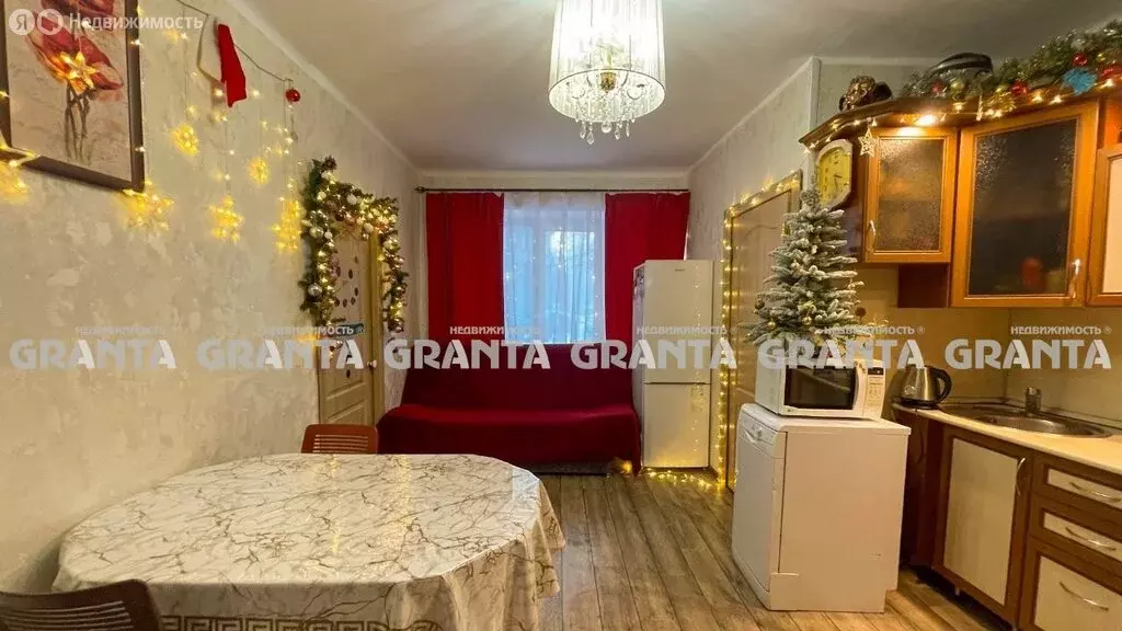 2-комнатная квартира: Красноярск, Свободный проспект, 38 (45 м) - Фото 2