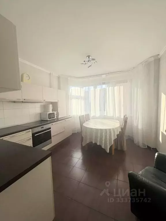 3-к кв. Москва Озерная ул., 4к1 (80.1 м) - Фото 1