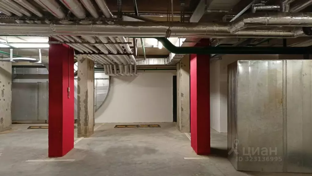 Гараж в Москва бул. Скандинавский, 12 (17 м) - Фото 1