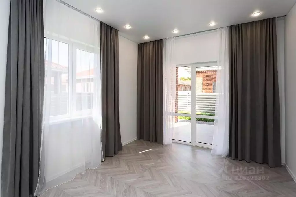 Дом в Калининградская область, Гурьевский муниципальный округ, пос. ... - Фото 1