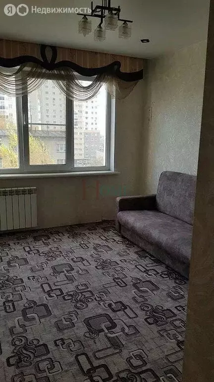 3-комнатная квартира: Новосибирск, улица Державина, 42 (61 м) - Фото 0