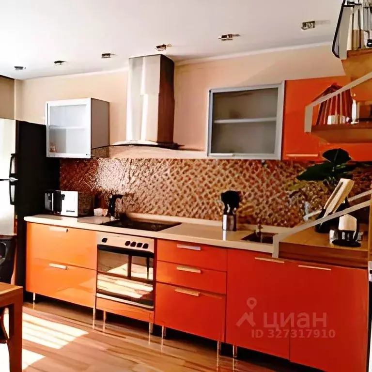 1-к кв. Тюменская область, Тюмень ул. 50 лет Октября, 24 (39.1 м) - Фото 1