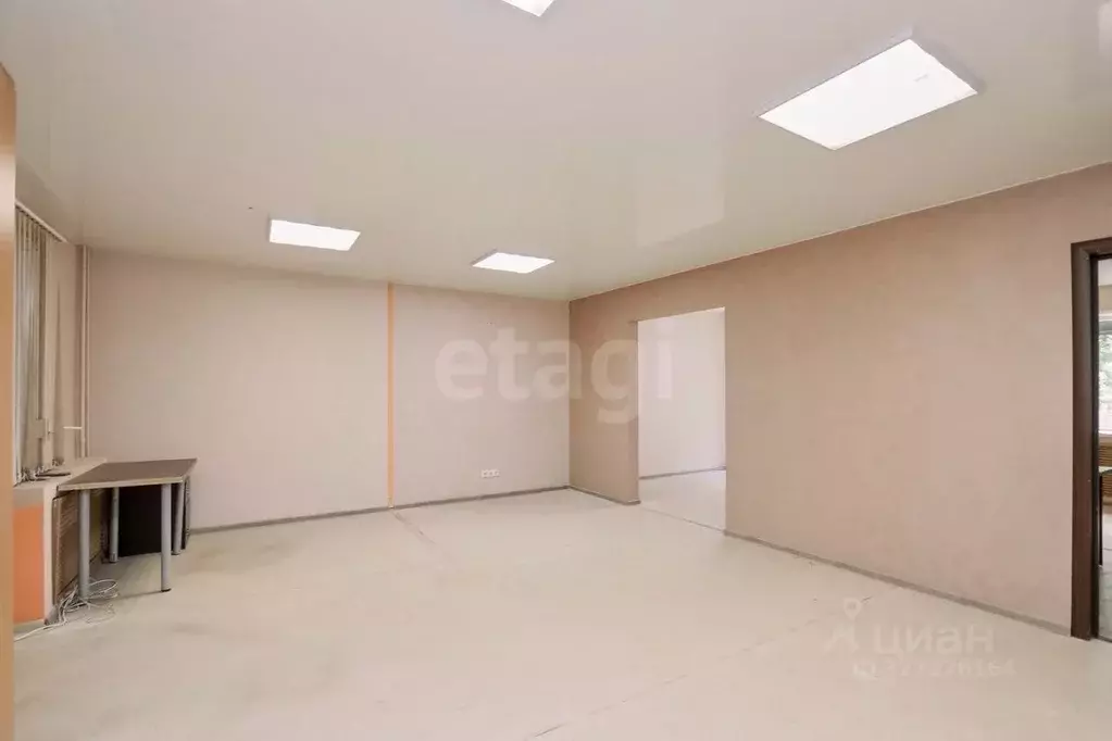 Офис в Удмуртия, Ижевск Удмуртская ул., 265/2 (70 м) - Фото 1