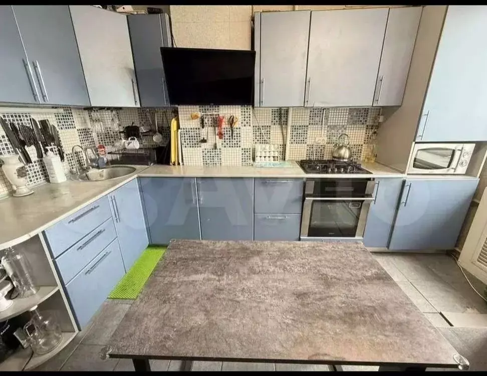 2-к кв. Кировская область, Киров ул. Владимирская, 43 (57.4 м) - Фото 2