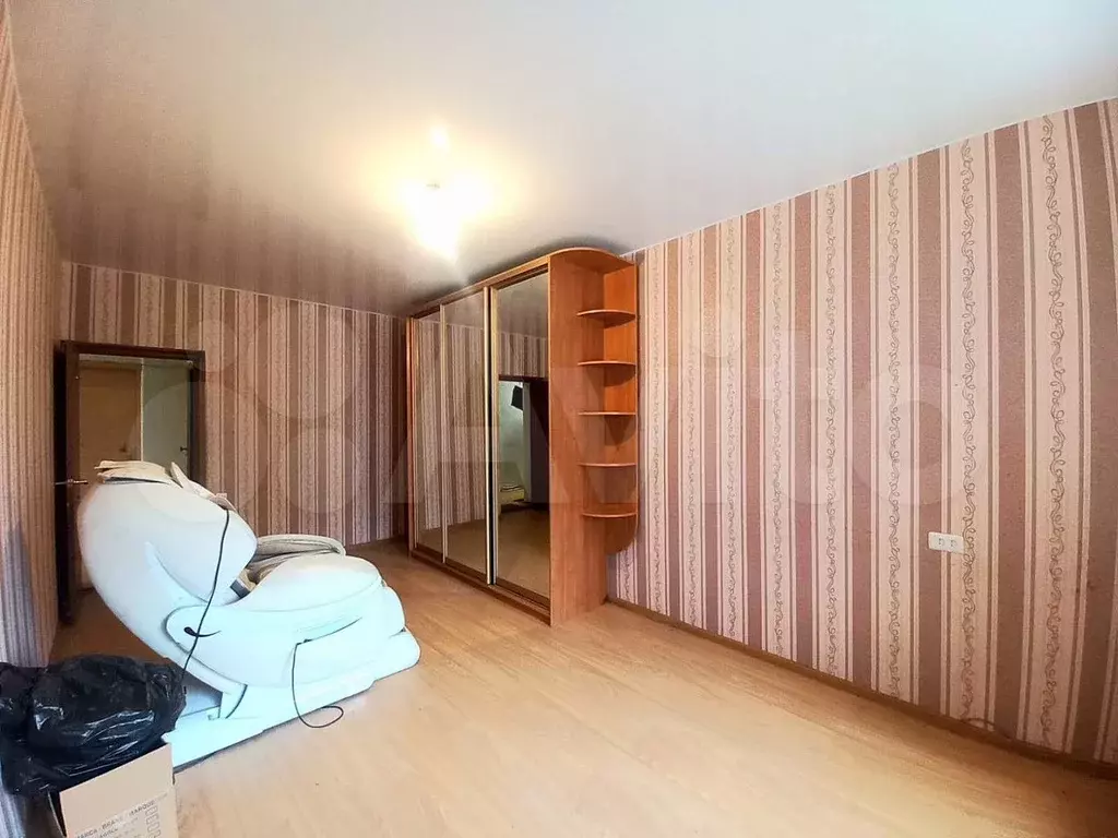 Комната 18,5 м в 3-к., 3/9 эт. - Фото 0