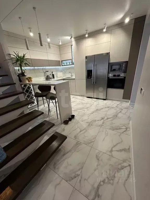 3-к кв. Вологодская область, Вологда ул. Развития, 10 (90.2 м) - Фото 1