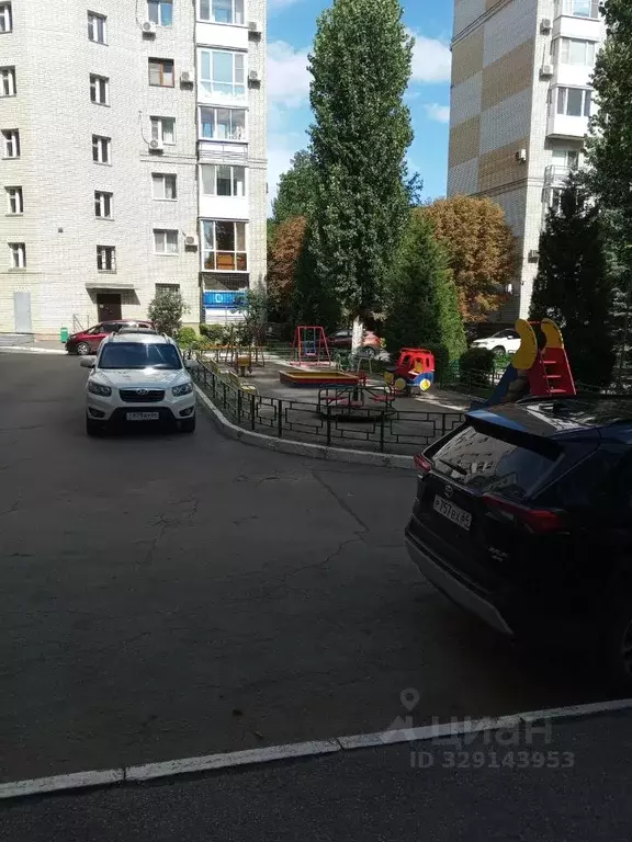 2-к кв. Саратовская область, Саратов проезд 7-й Дегтярный, 1 (61.4 м) - Фото 2