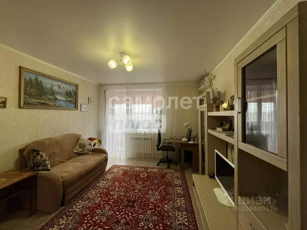 3-к кв. Краснодарский край, Ейск Коммунистическая ул., 20/1 (61.5 м) - Фото 1