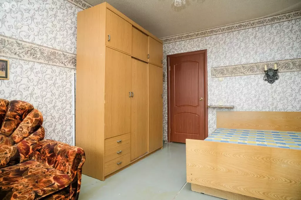 3-комнатная квартира: Казань, улица Побежимова, 46 (66.3 м) - Фото 1