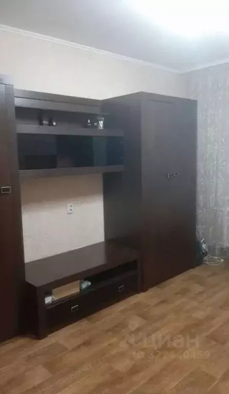 1-к кв. Омская область, Омск Волгоградская ул., 2 (46.3 м) - Фото 2