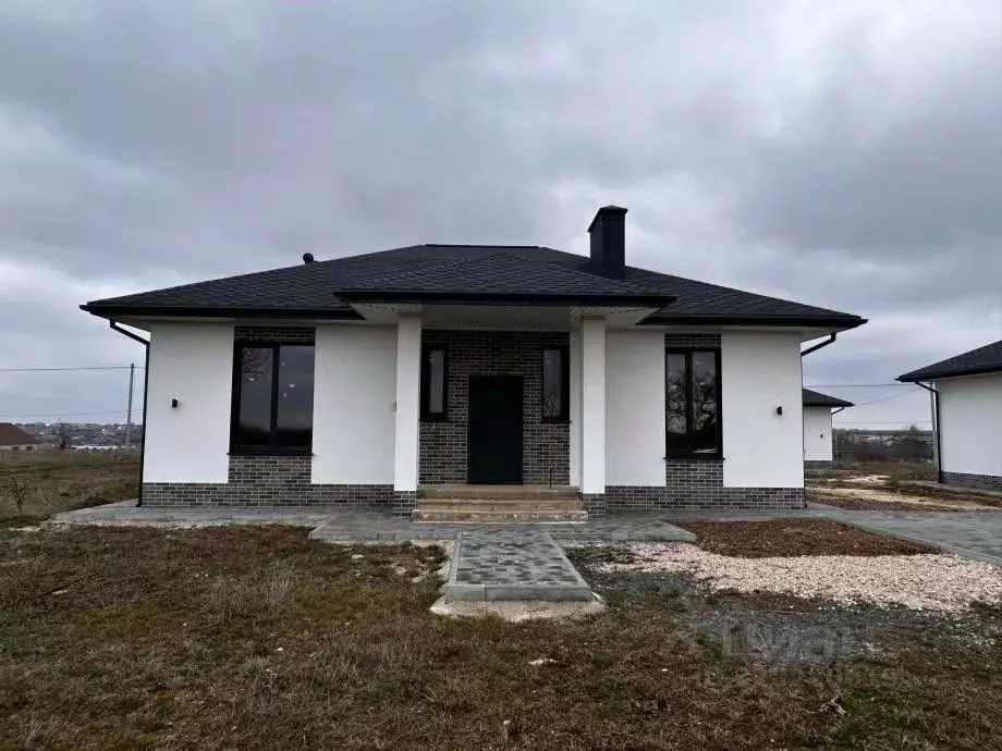 Дом в Крым, Симферопольский район, с. Родниково  (117 м) - Фото 1