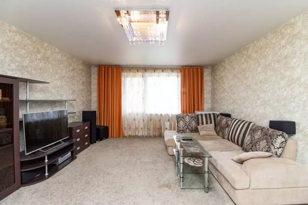 3-к кв. Красноярский край, Красноярск Первомайский мкр,  (86.7 м) - Фото 1