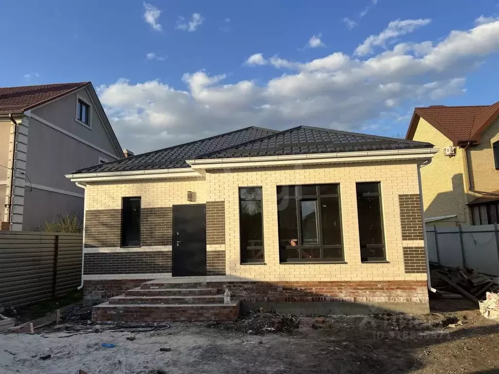 Дом в Ростовская область, Ростов-на-Дону Вертикальная ул. (100 м) - Фото 0