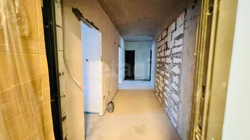 3-к кв. Москва ул. Юлиана Семенова, 8к2 (84.8 м) - Фото 2