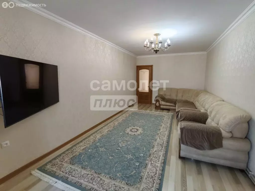 3-комнатная квартира: посёлок Новый Кяхулай, улица Хизри Магомедова, ... - Фото 2