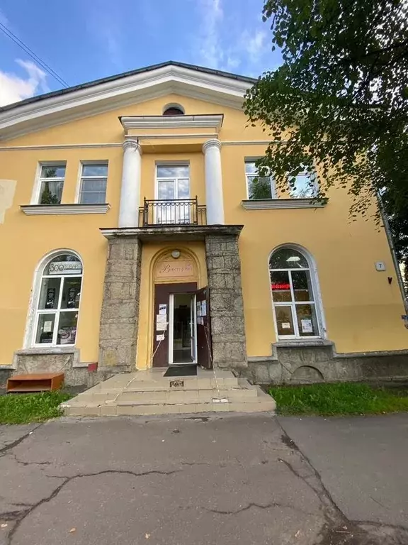 Помещение свободного назначения в Санкт-Петербург пос. Металлострой, ... - Фото 2