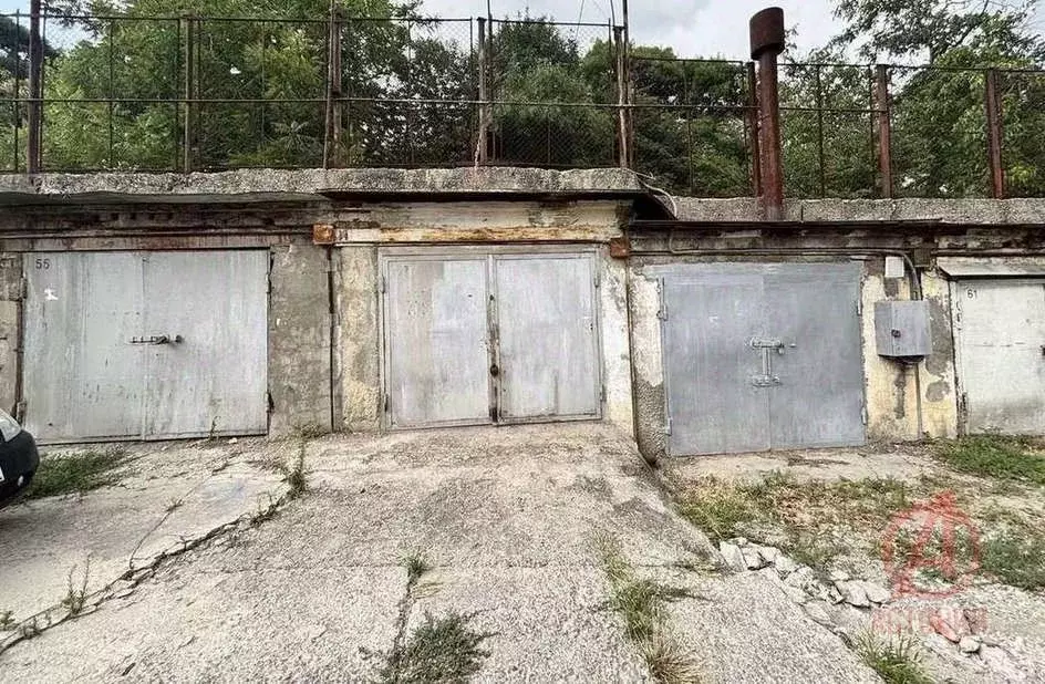 Гараж в Краснодарский край, Новороссийск ул. Видова, 156 (18 м) - Фото 1