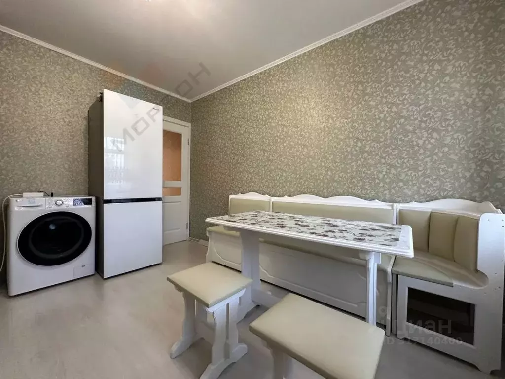 3-к кв. Краснодарский край, Краснодар Симферопольская ул., 56 (76.5 м) - Фото 0