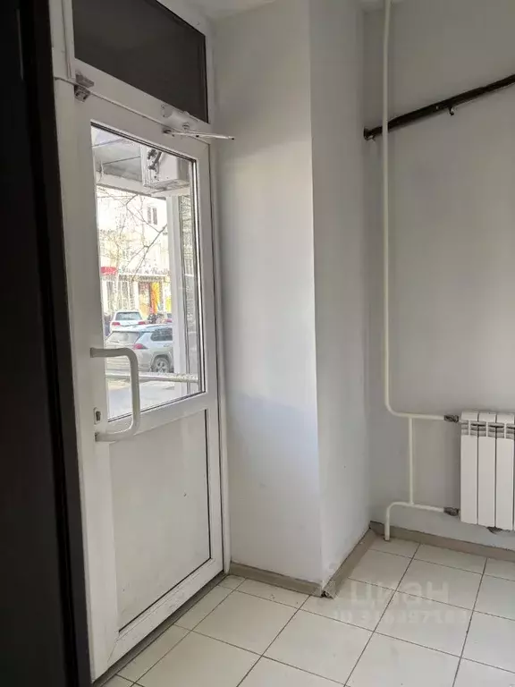 Помещение свободного назначения в Самарская область, Тольятти ул. ... - Фото 1