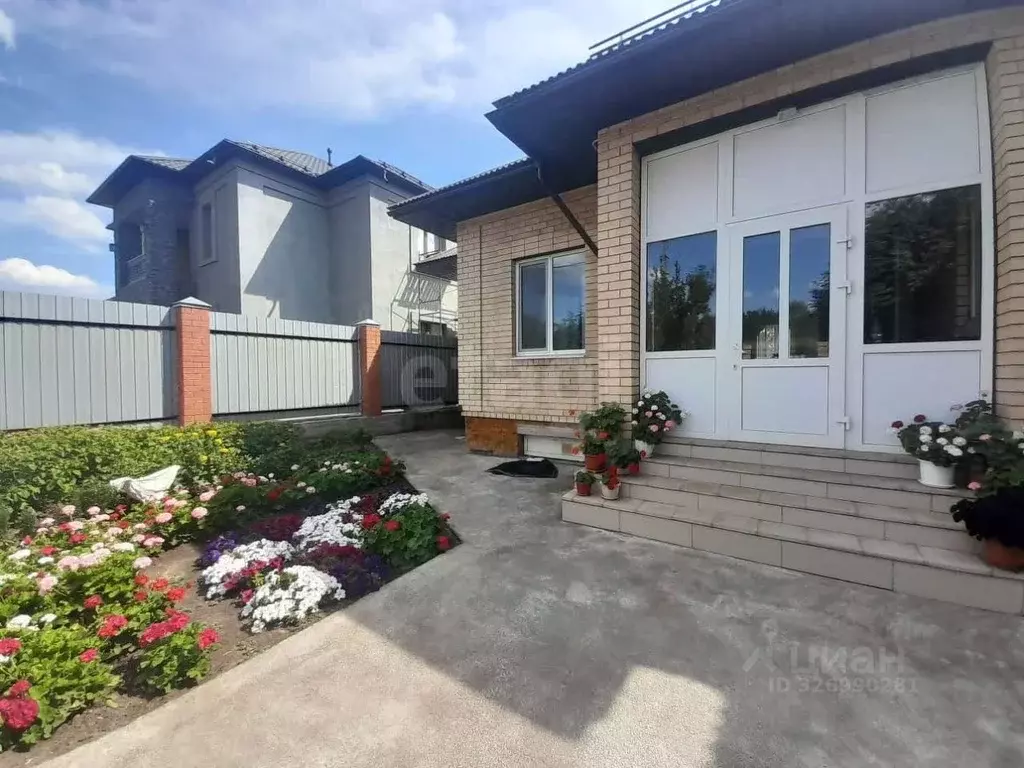 Дом в Оренбургская область, Оренбург пос. Имени Куйбышева, ул. Юрова, ... - Фото 1