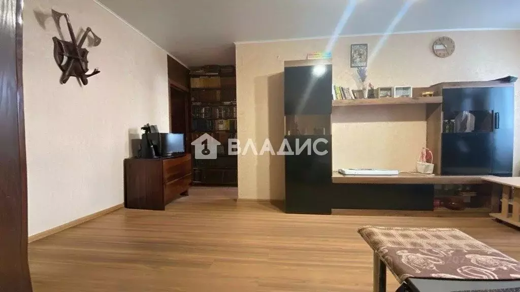 3-к кв. Белгородская область, Белгород Садовая ул., 102 (58.8 м) - Фото 2