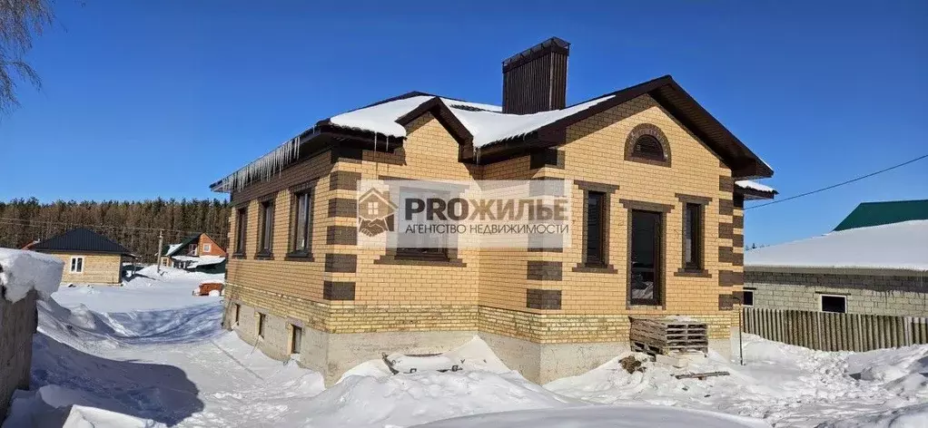 Дом в Башкортостан, Белебей Северный-1 мкр,  (261 м) - Фото 1