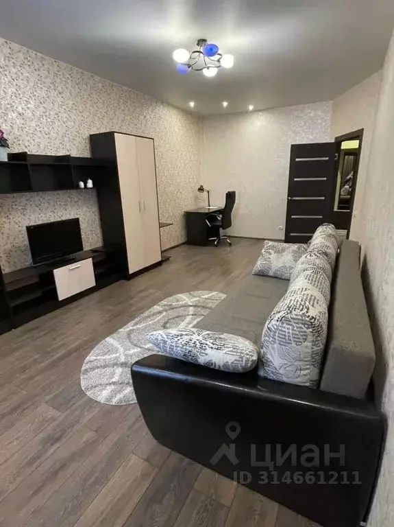 1-к кв. Владимирская область, Александров ул. Советская, 30 (50.0 м) - Фото 0