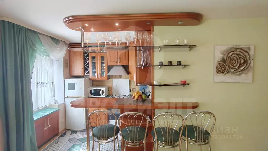 2-к кв. Калининградская область, Калининград ул. Репина, 30 (43.2 м) - Фото 0