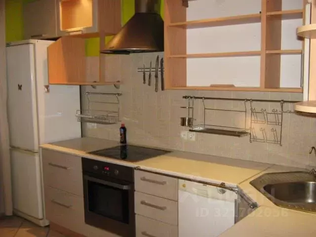 3-к кв. Свердловская область, Екатеринбург ул. Уральская, 77 (71.3 м) - Фото 1