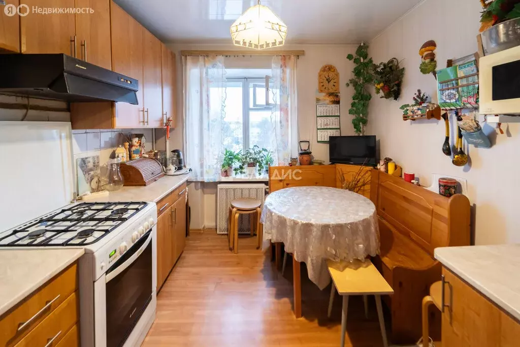 5-комнатная квартира: Петрозаводск, улица Перттунена, 14 (85 м) - Фото 0