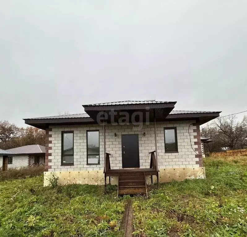 Дом в Башкортостан, Иглинский район, Акбердинский сельсовет, д. ... - Фото 2