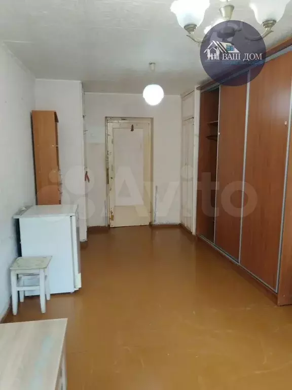 Комната 14,6 м в 9-к., 4/5 эт. - Фото 0