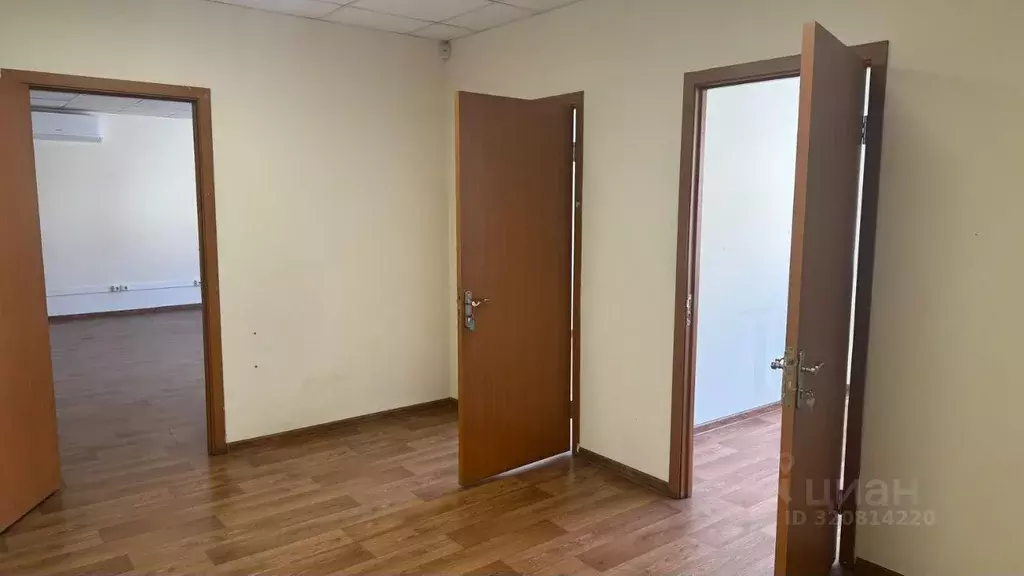 Офис в Красноярский край, Красноярск ул. Обороны, 3б (114 м) - Фото 2