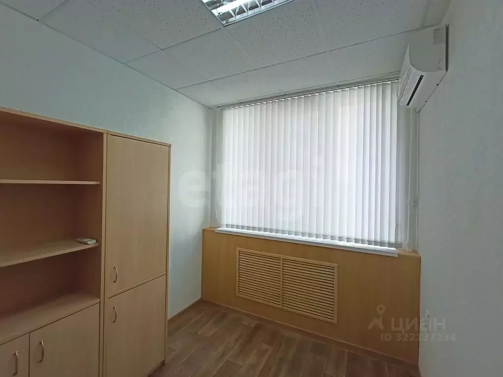 Помещение свободного назначения в Волгоградская область, Волгоград ул. ... - Фото 2