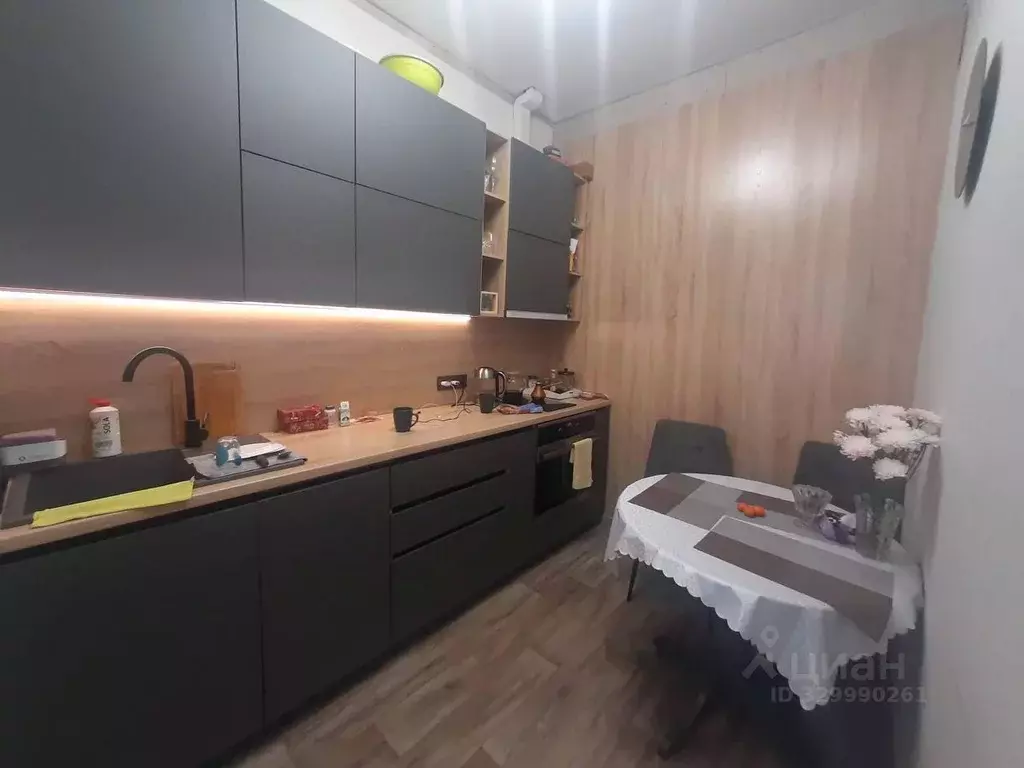 3-к кв. Иркутская область, Иркутск ул. Иосифа Уткина, 6Б (47.5 м) - Фото 2