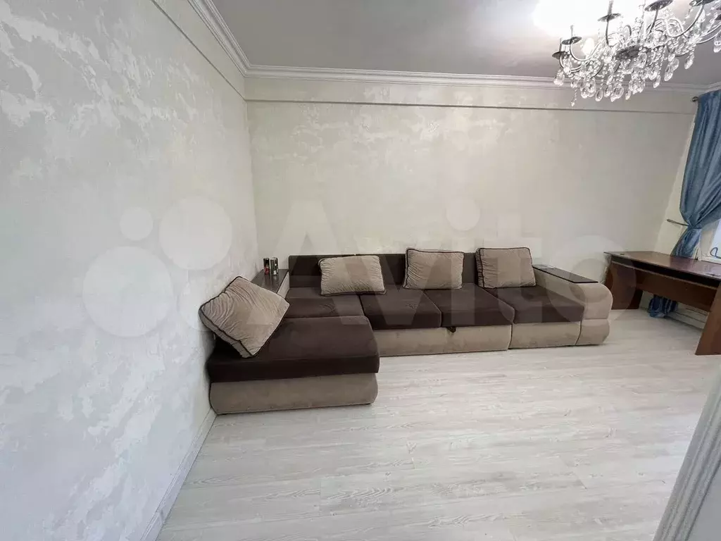 1-к. квартира, 35 м, 9/10 эт. - Фото 1