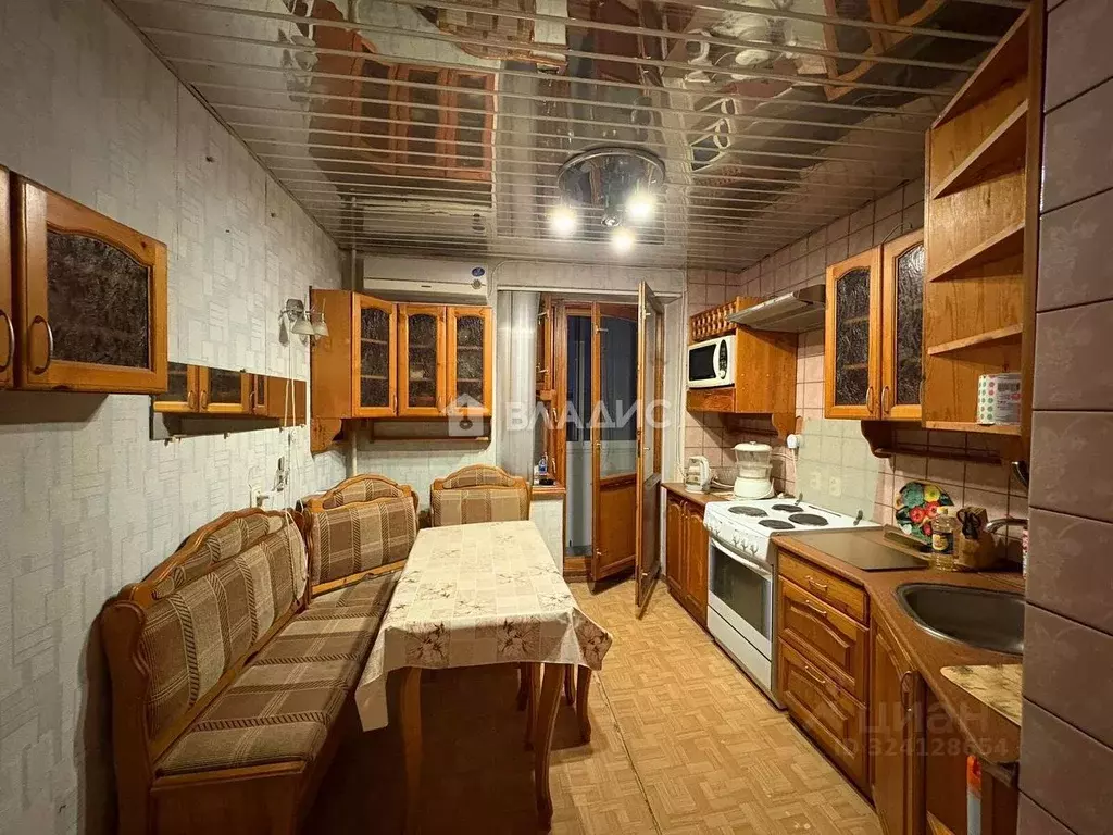 2-к кв. Волгоградская область, Волгоград ул. Пархоменко, 35 (53.6 м) - Фото 1