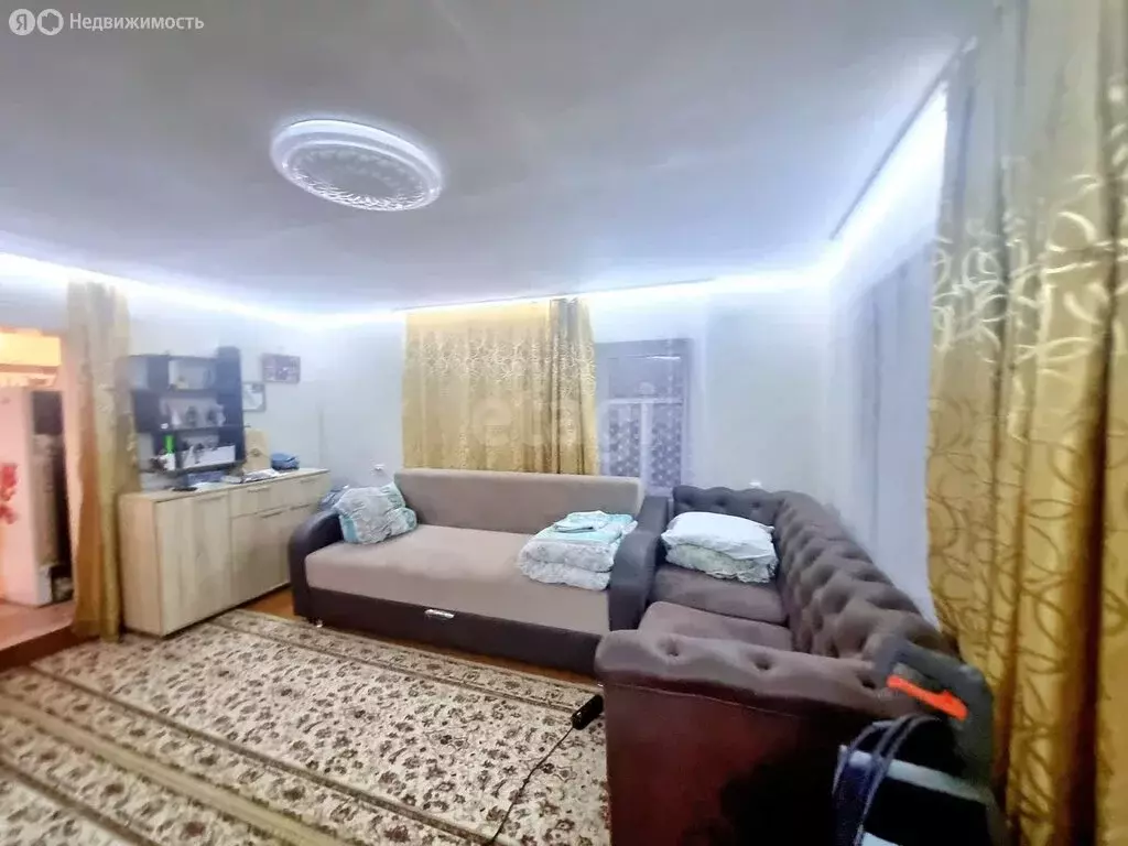 Дом в Новотроицкий сельсовет, деревня Быстрая, улица Ленина (119 м) - Фото 0