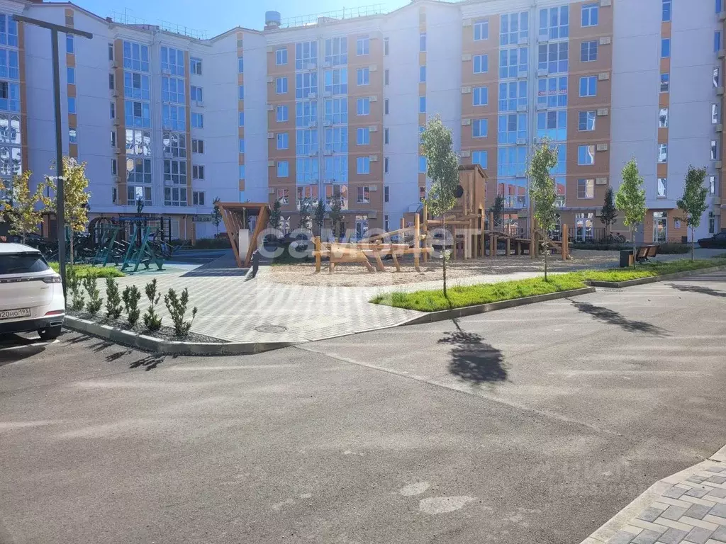 2-к кв. Краснодарский край, Динская ст-ца ул. Спортивная, 2А (73.0 м) - Фото 2