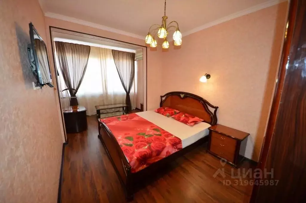 1-к кв. Краснодарский край, Сочи пер. Богдана Хмельницкого, 8 (65.0 м) - Фото 1