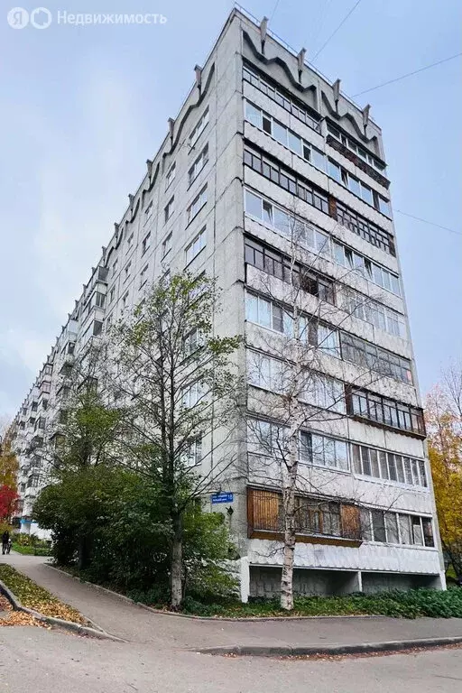 3-комнатная квартира: Сыктывкар, улица Малышева, 18 (67.6 м) - Фото 0