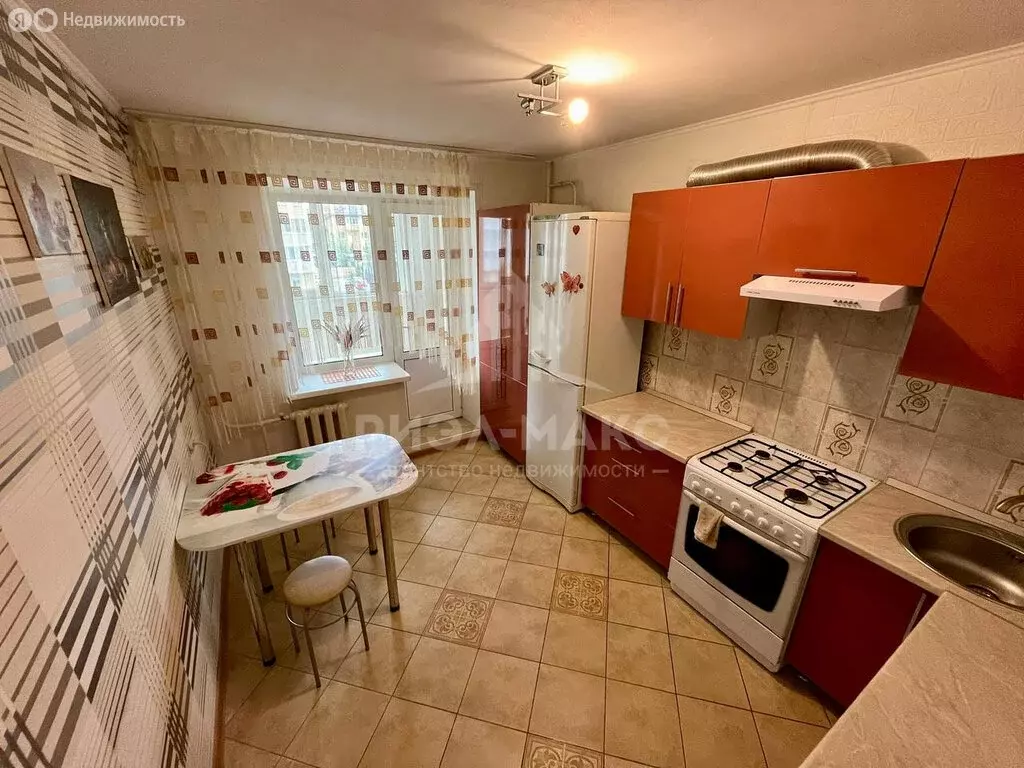 1-комнатная квартира: Брянск, 2-й Советский переулок, 7Б (37 м) - Фото 0