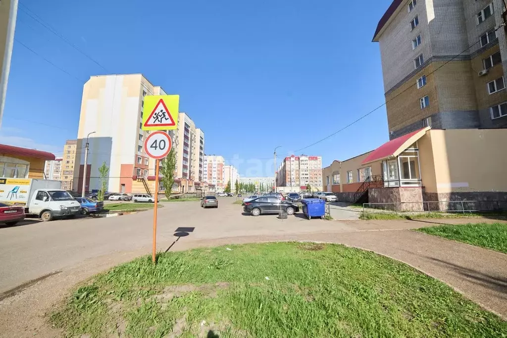 Помещение свободного назначения в Башкортостан, Стерлитамак ул. ... - Фото 0