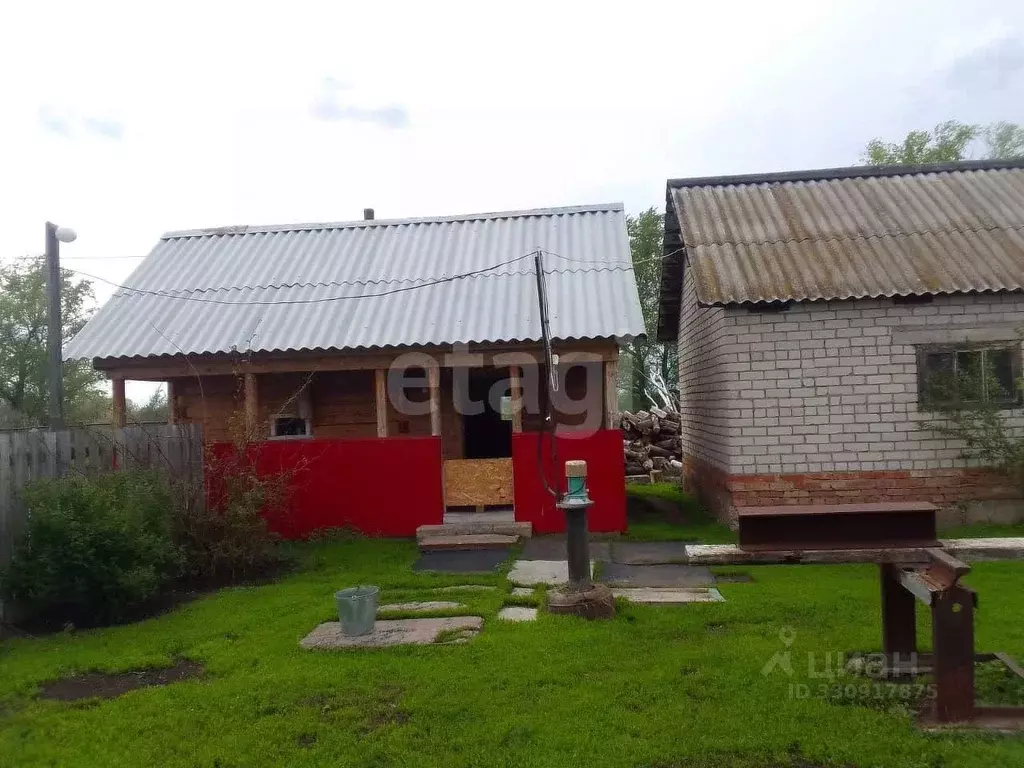 Дом в Башкортостан, Стерлитамакский район, Николаевский сельсовет, д. ... - Фото 1